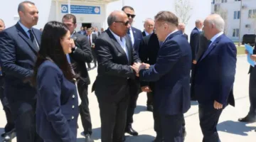 وزير الكهرباء والرئيس التنفيذي لروس اتوم يتابعان تقدم العمل في مشروع المحطة النووية بالضبعة.