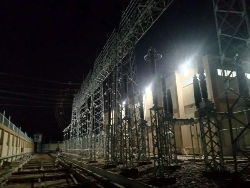 وزير الكهرباء يراقب بدء تشغيل محطة محولات روافع رشيد 2 وتفعيل شبكات التوزيع وزير الكهرباء يراقب بدء تشغيل محطة محولات روافع رشيد 2 وتفعيل شبكات التوزيع