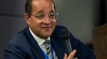 وزير المالية في لندن: نزيد من جهودنا لتعزيز اقتصاد متنافس