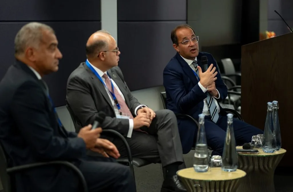 وزير المالية: نخطط لخفض نسبة دين الموازنة إلى 82% من الناتج المحلي بحلول نهاية 2025. وزير المالية: نخطط لخفض نسبة دين الموازنة إلى 82% من الناتج المحلي بحلول نهاية 2025.