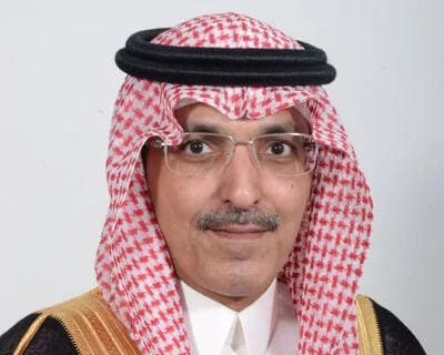وزير المالية يقدم تقريراً حول تطوير القطاع المالي: تعزيز استخدام التكنولوجيا المالية، وزيادة نسبة المدفوعات الإلكترونية، وتسريع الإدراجات في السوق المالي.