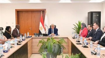 وزير الموارد المائية يستقبل وفد لجنة الزراعة والبيئة من البرلمان الناميبي
