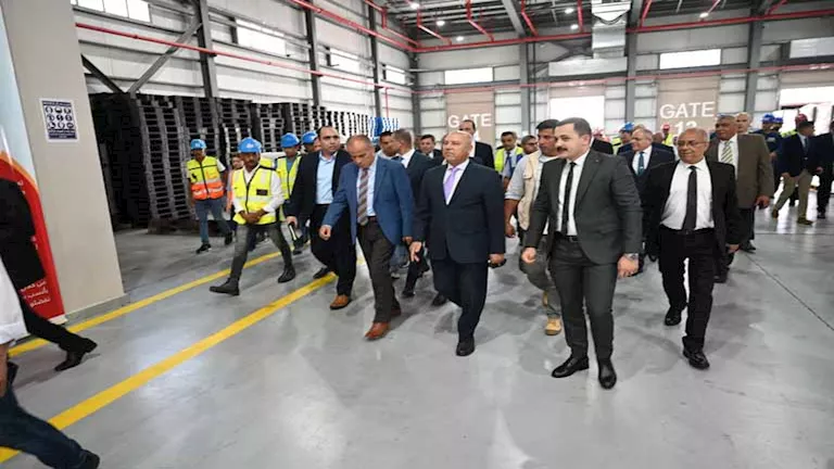 وزير النقل: إطلاق التشغيل التجاري لمحطة الحاويات في الإسكندرية وزير النقل: إطلاق التشغيل التجاري لمحطة الحاويات في الإسكندرية