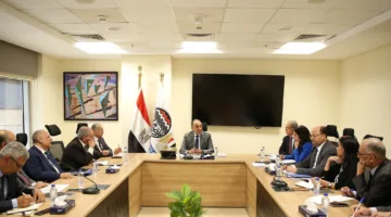 وزير قطاع الأعمال: نرحب بتعزيز التعاون مع المستثمرين المحليين والعالميين