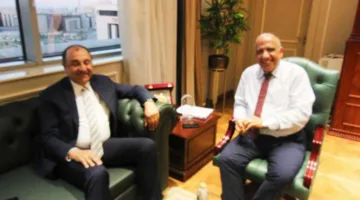 وزيرا الكهرباء والأعمال العامة يتناولان سبل التعاون لتعزيز كفاءة الطاقة