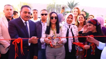 وزيرة التضامن تتجول في أروقة معرض “ديارنا” للحرف اليدوية والتراثية في الساحل الشمالي