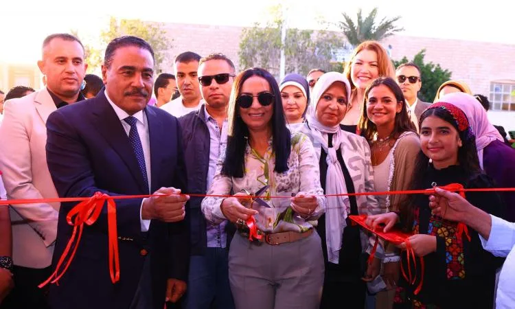 وزيرة التضامن تدشن معرض “ديارنا للحرف اليدوية والتراثية” في الساحل الشمالي وزيرة التضامن تدشن معرض “ديارنا للحرف اليدوية والتراثية” في الساحل الشمالي
