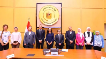 وزيرة التضامن ترأس اجتماع اللجنة العليا للأسر الكافلة وتكرّم أعضائها تقديراً لإنجازاتهم