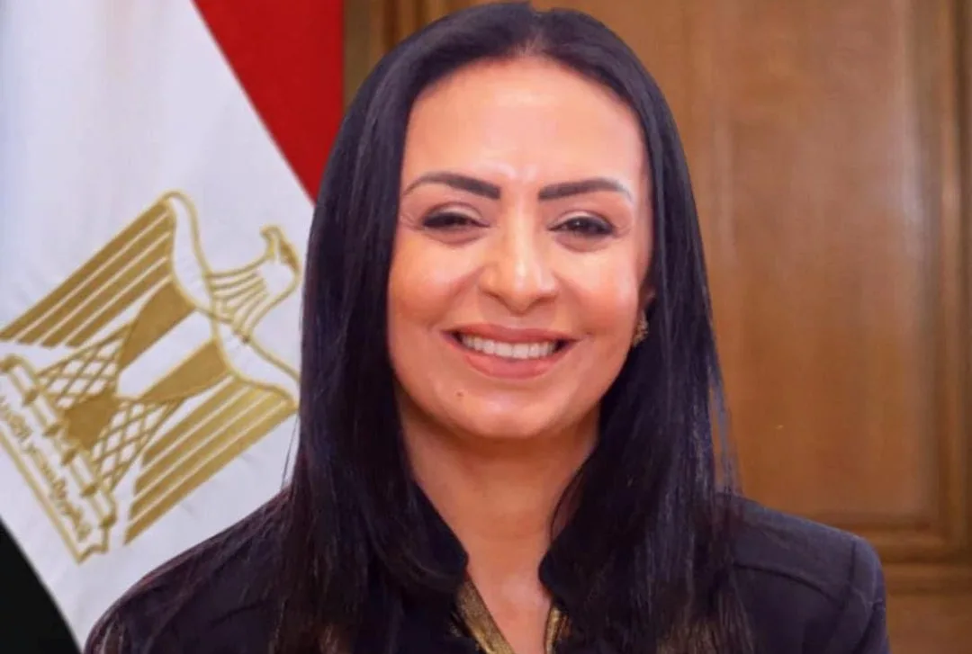 وزيرة التضامن تصدر بيانًا بشأن منح دور الحضانة ترخيصًا مؤقتًا لستة أشهر لتسوية أوضاعها. وزيرة التضامن تصدر بيانًا بشأن منح دور الحضانة ترخيصًا مؤقتًا لستة أشهر لتسوية أوضاعها.