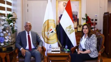 وزيرة التنمية المحلية تجري لقاءً مع وكيل لجنة الإدارة المحلية في مجلس النواب