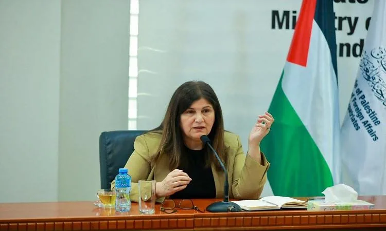 وزيرة الخارجية الفلسطينية تدعو إلى وقف شامل وفوري لإطلاق النار في غزة وزيرة الخارجية الفلسطينية تدعو إلى وقف شامل وفوري لإطلاق النار في غزة