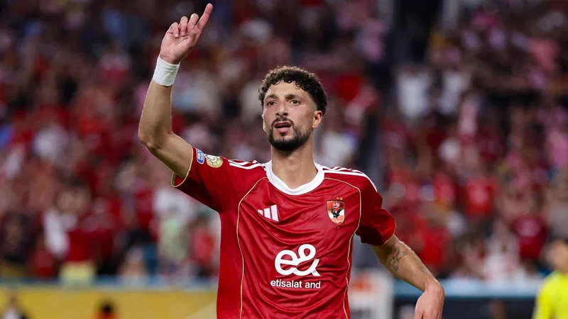 وسام أبو علي يعلن الاستسلام أمام الأهلي بعد الأداء الأخير (التفاصيل) وسام أبو علي يعلن الاستسلام أمام الأهلي بعد الأداء الأخير (التفاصيل)