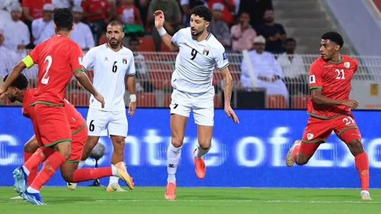 وضع وسام أبو علي مع المنتخب الفلسطيني قبل وبعد انتقاله إلى الأهلي