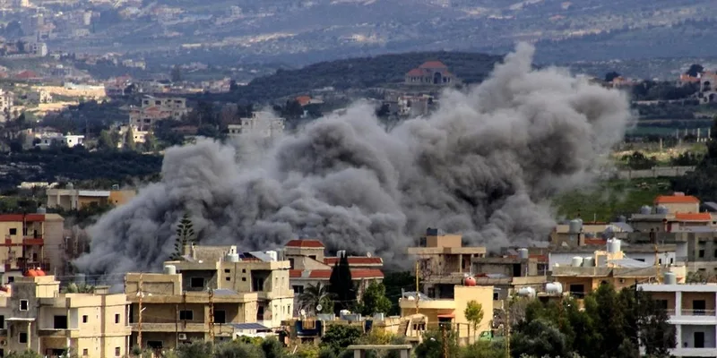 وفاة شخص وإصابة اثنين جراء غارة إسرائيلية في جنوب لبنان وفاة شخص وإصابة اثنين جراء غارة إسرائيلية في جنوب لبنان