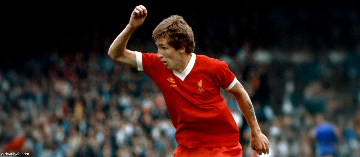 وفاة لاعب ليفربول السابق جوي جونز عن عمر يناهز 70 عاماً وفاة لاعب ليفربول السابق جوي جونز عن عمر يناهز 70 عاماً
