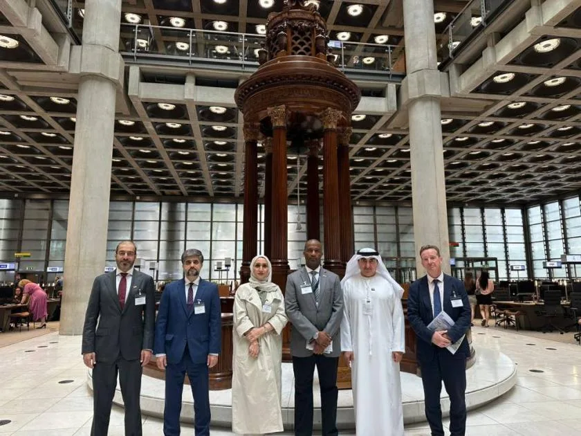 وفد إماراتي يستعرض تجربة «لويدز أوف لندن» في مجال التأمين البحري