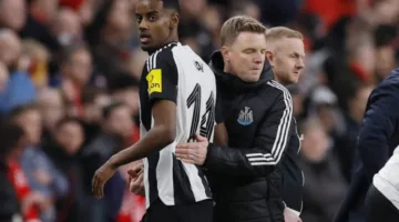 وكيل إيزاك يلمح إلى احتمال انتقاله.. هل سينضم إلى الهلال؟