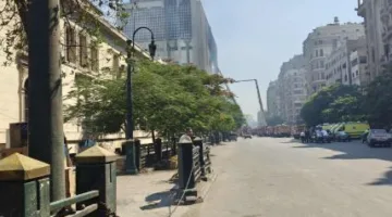 حريق سنترال رمسيس: البنك المركزي يرفع الحد الأقصى اليومي للسحب النقدي إلى 500 ألف جنيه حتى استعادة الاتصالات إلى وضعها الطبيعي.