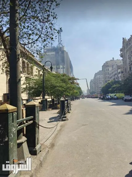 حريق سنترال رمسيس: البنك المركزي يرفع الحد الأقصى اليومي للسحب النقدي إلى 500 ألف جنيه حتى استعادة الاتصالات إلى وضعها الطبيعي.