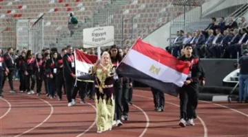 ياسر إدريس يتفقد بعثة مصر في بطولة الألعاب الإفريقية للمدارس بالجزائر