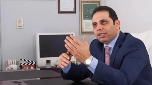 ياسر حسان: البرلمان يوافق على كل شيء لمدة 5 سنوات.. و«في الأسبوع الأخير تتنافس الأصوات المعارضة» ياسر حسان: البرلمان يوافق على كل شيء لمدة 5 سنوات.. و«في الأسبوع الأخير تتنافس الأصوات المعارضة»