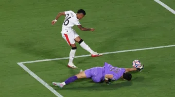 ياسين بونو: صمود الهلال القوي يكتب التاريخ في بطولة كأس العالم للأندية