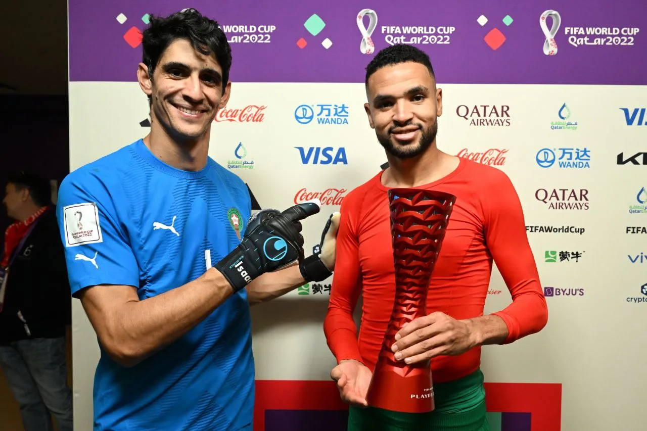 ياسين بونو والنصيري يعبران عن مشاعر قوية تجاه إيفان راكيتيتش ياسين بونو والنصيري يعبران عن مشاعر قوية تجاه إيفان راكيتيتش