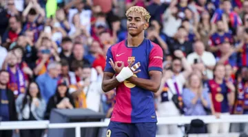 يامال: أنا في منزلي.. وفرح بتقمصي القميص رقم 10 بنادي برشلونة