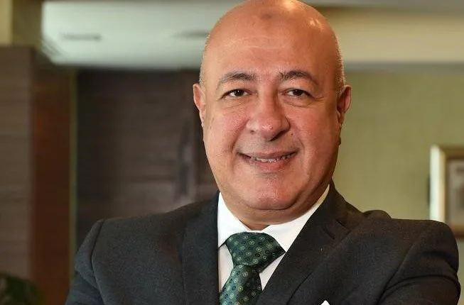 يحيى أبو الفتوح: البنك الأهلي يخطط لزيادة محفظة القروض بنسبة 20% بحلول 2025. يحيى أبو الفتوح: البنك الأهلي يخطط لزيادة محفظة القروض بنسبة 20% بحلول 2025.