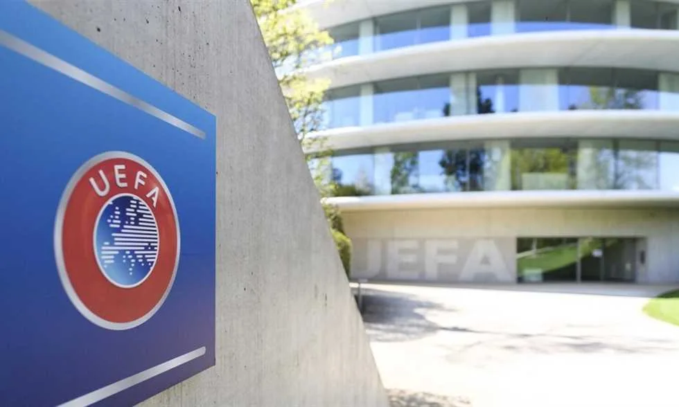 يويفا يكشف عن موقف ليون وكريستال بالاس من المنافسات الأوروبية في 2025-2026 يويفا يكشف عن موقف ليون وكريستال بالاس من المنافسات الأوروبية في 2025-2026