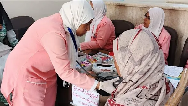 «100 يوم من العناية الصحية» قدمت 40,077 خدمة طبية مجانية في 26 يومًا «100 يوم من العناية الصحية» قدمت 40,077 خدمة طبية مجانية في 26 يومًا