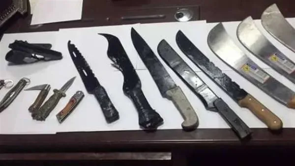 150 قطعة.. القبض على شخص عاطل يُدير ورشة لتصنيع الأسلحة في الحوامدية 150 قطعة.. القبض على شخص عاطل يُدير ورشة لتصنيع الأسلحة في الحوامدية