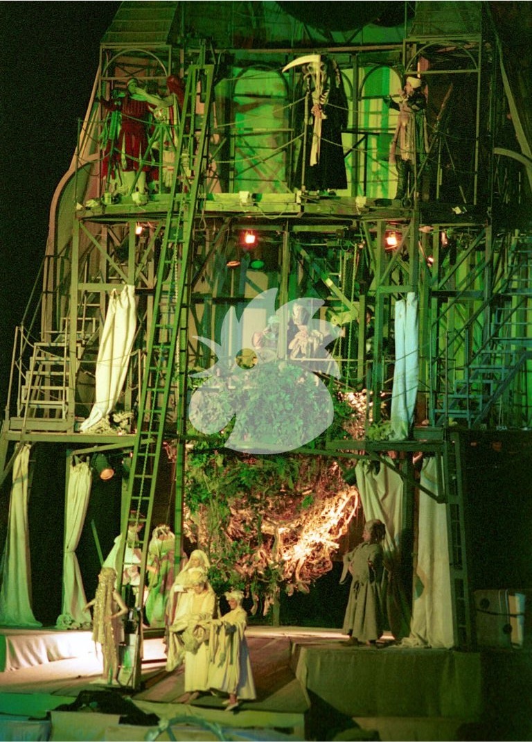 “كارمينا بورانا“ عام 2001. (أرشيف “النهار“)