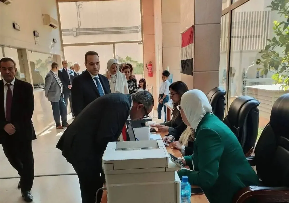 في ظل إقبال كبير، بدء تصويت المصريين في لبنان لانتخابات الشيوخ 2025 في ظل إقبال كبير، بدء تصويت المصريين في لبنان لانتخابات الشيوخ 2025