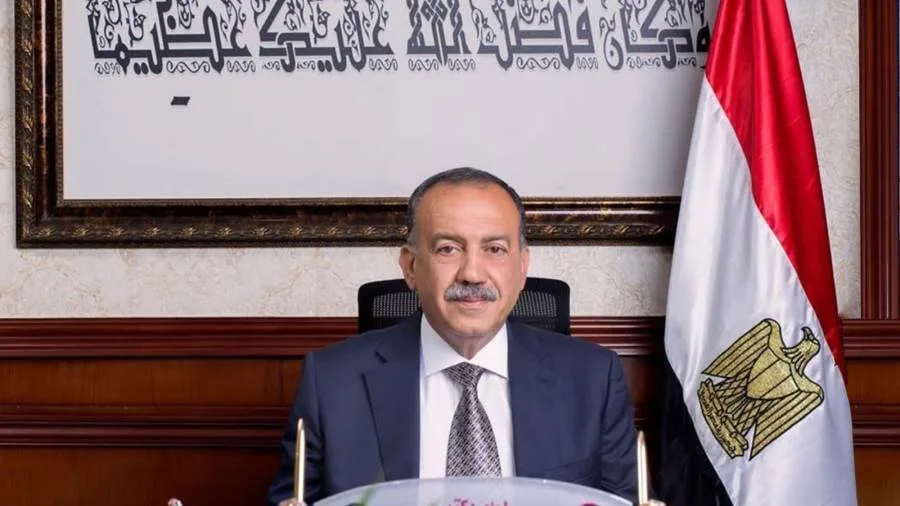 محافظ أسيوط: زيادة حالة الاستعداد القصوى لضمان إجراء الانتخابات في أجواء آمنة ومنظمة محافظ أسيوط: زيادة حالة الاستعداد القصوى لضمان إجراء الانتخابات في أجواء آمنة ومنظمة