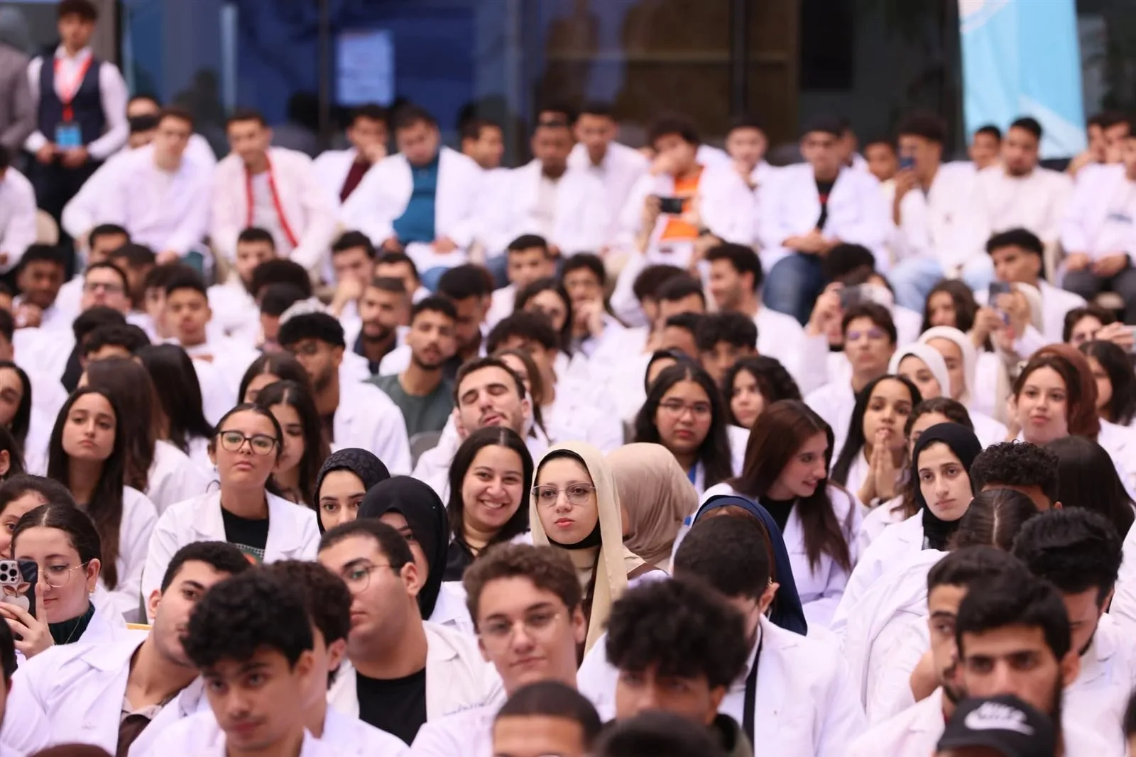 كلية الطب البشري في الأكاديمية تحقق معايير المجلس الصحي البريطاني (GMC) كلية الطب البشري في الأكاديمية تحقق معايير المجلس الصحي البريطاني (GMC)