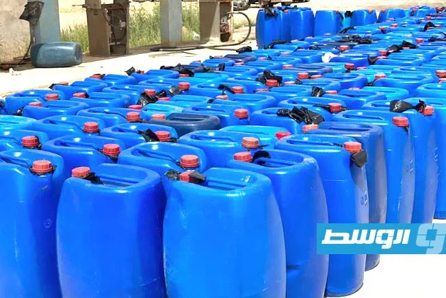 إحباط محاولة تهريب 253 جالونًا من الوقود في أجدابيا إحباط محاولة تهريب 253 جالونًا من الوقود في أجدابيا