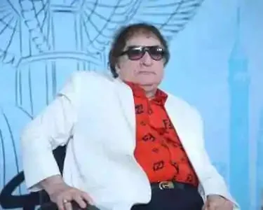 ياسر صادق يجيب على محيي إسماعيل: “لا يمكن قياس قيمة الفنان بالمال” ياسر صادق يجيب على محيي إسماعيل: “لا يمكن قياس قيمة الفنان بالمال”