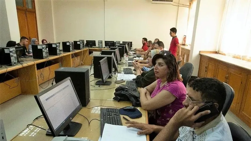توزيع الجامعات 2025 في المرحلة الثانية: ما هي التخصصات المتاحة لشعبة علمي علوم؟ توزيع الجامعات 2025 في المرحلة الثانية: ما هي التخصصات المتاحة لشعبة علمي علوم؟