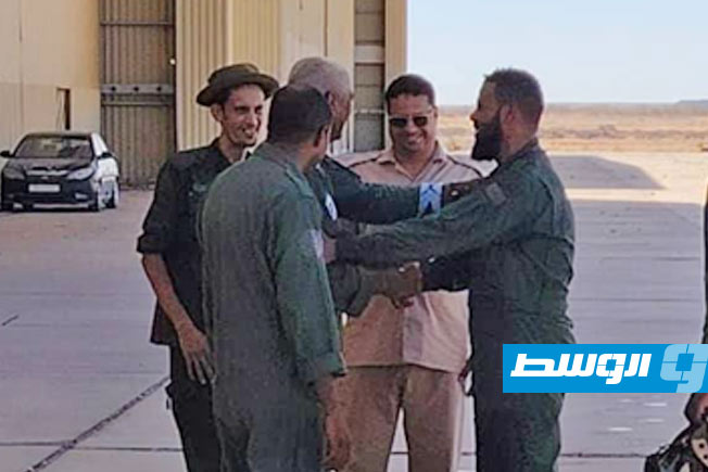 جانب من الدورة التدريبية للطيارين في مطار سبها العسكري (إدارة التوجيه المعنوي - فرع سبها)