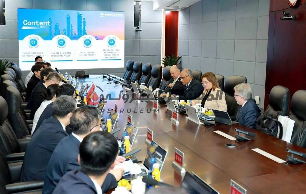 وفد من إيكم يقوم بزيارة لمجمعات البتروكيماويات في الصين وفد من إيكم يقوم بزيارة لمجمعات البتروكيماويات في الصين