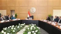وزير الكهرباء يوجه بالتصدي لزيادة الأحمال لضمان استقرار الشبكة الموحدة وتوفير الإمدادات الكهربائية.