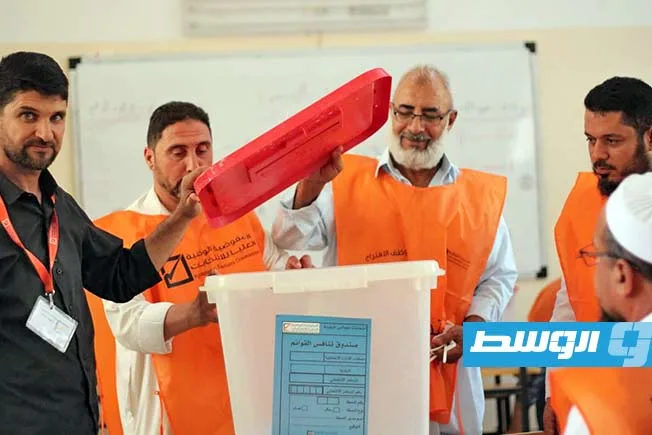 صور: تدريب موظفي الاقتراع استعداداً للجولة الثانية من انتخابات البلديات صور: تدريب موظفي الاقتراع استعداداً للجولة الثانية من انتخابات البلديات