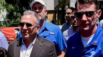 لا يوجد سبب لرفض حماس الحوار، حيث تشترط الحركة تسليم الأسلحة “بإقامة دولة فلسطينية تكون القدس عاصمتها”.
