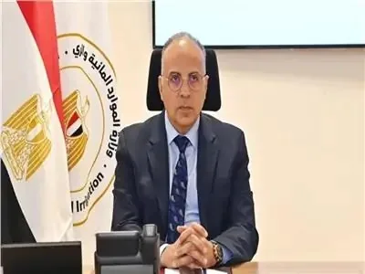 وزير الري: قضية المياه تحتل أولويات الدولة ونعلم كيف نواجه التحديات المرتبطة بها وزير الري: قضية المياه تحتل أولويات الدولة ونعلم كيف نواجه التحديات المرتبطة بها