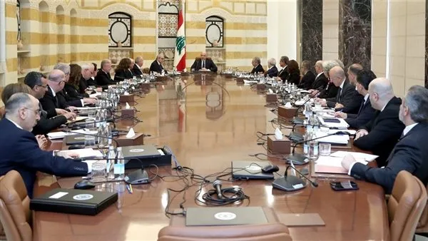 تأكيد غياب “3 وزراء” عن جلسة يوم الثلاثاء.. ومفاوضات مكثفة لتجنب التصعيد! تأكيد غياب “3 وزراء” عن جلسة يوم الثلاثاء.. ومفاوضات مكثفة لتجنب التصعيد!