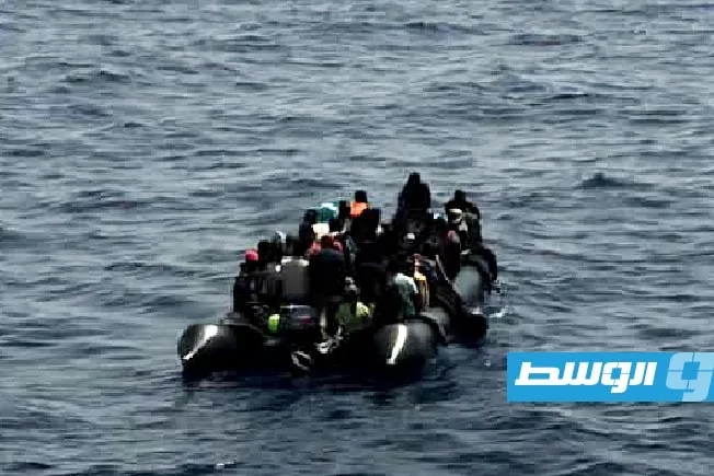 إنقاذ 58 لاجئًا بالقرب من سواحل زوارة إنقاذ 58 لاجئًا بالقرب من سواحل زوارة
