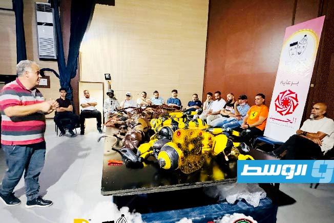 ورشة فنية لصناعة وتحريك العرائس في مصراتة (فيسبوك)