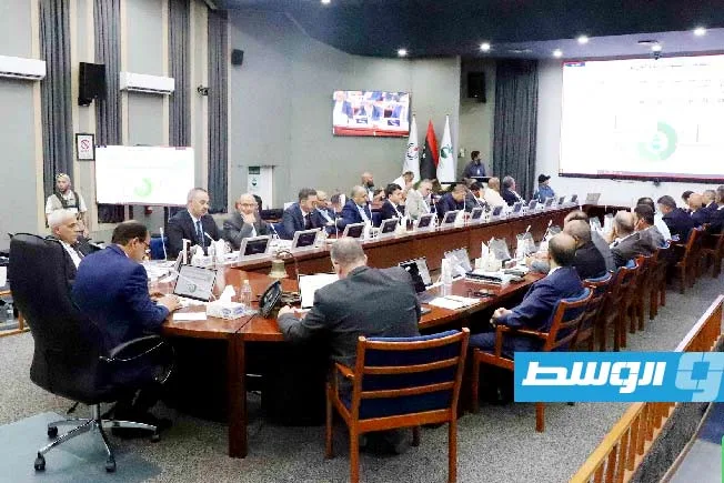 مناقشة حول مستويات الإنتاج والصعوبات المالية في الاجتماع الفني السنوي لـ«أجوكو» مناقشة حول مستويات الإنتاج والصعوبات المالية في الاجتماع الفني السنوي لـ«أجوكو»