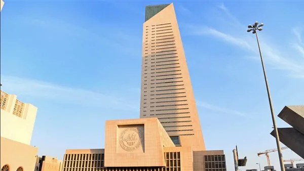 المصرف المركزي الكويتي: زيادة المعروض النقدي إلى 137.2 مليار دولار في يونيو